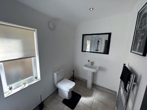 Photo 6- click for photo gallery